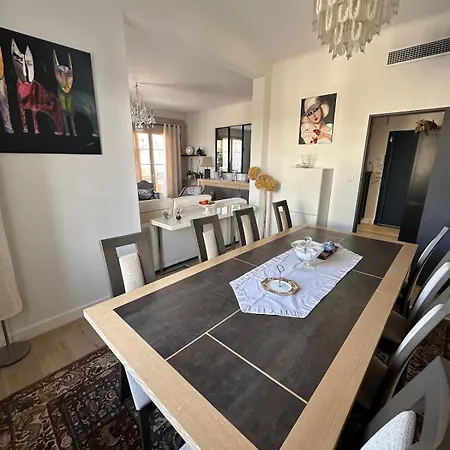 شقة 128m2 St Raph Centre, 400m Des Plages