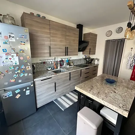 128m2 St Raph Centre, 400m Des Plages