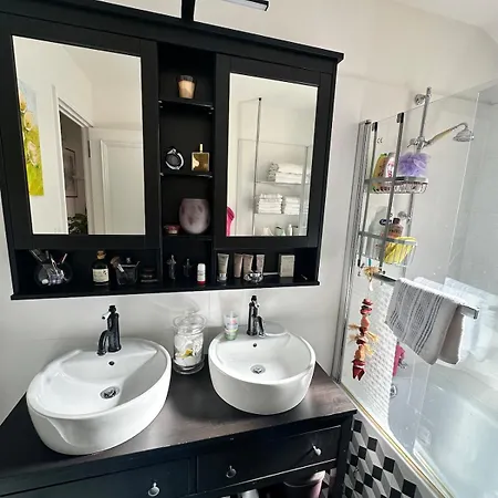 128m2 St Raph Centre, 400m Des Plages Apartment *